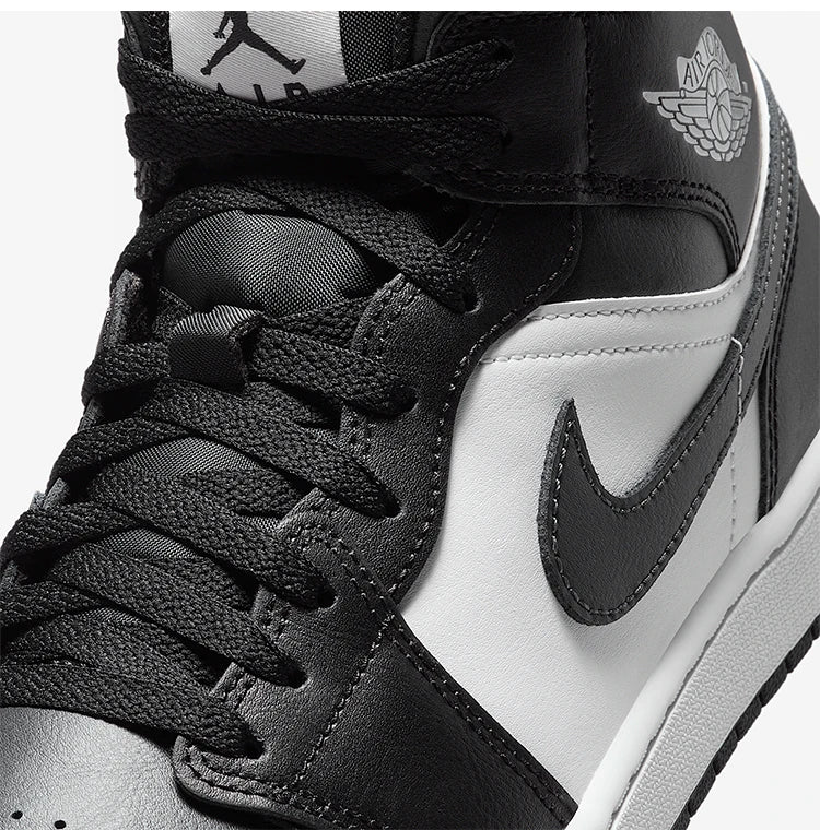 Air Jordan 1's